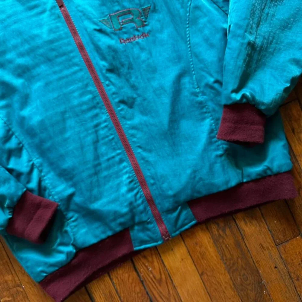 Vintage 90s Reebok Sport Puffer Jacket Men XL Aqua Berry Blue Purple Embroidered - Picture 3 of 8